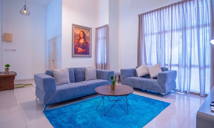 Tanjung Bungah Villa | Batu Ferringhi - Shamrock Villas Penang