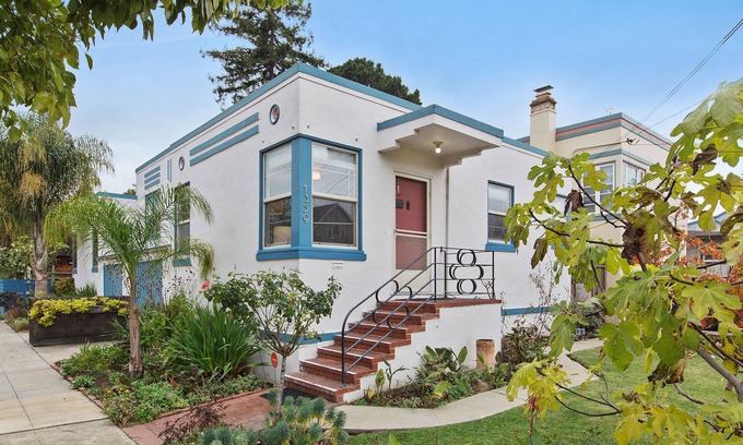 East End Casa | Área de la Bahía con Encanto Art Deco Duplex 1938