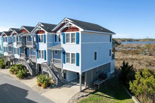 Colington Casa | Bay Dream Believer