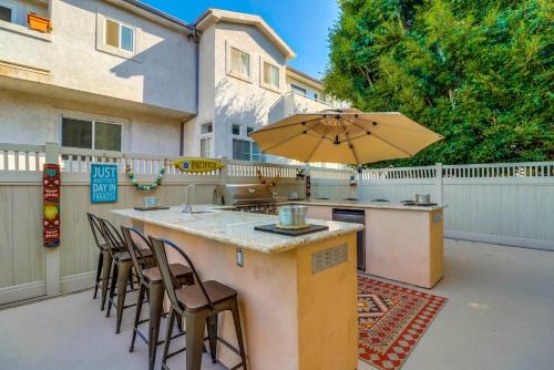 Crown Point Casa | Bay View Dream Home - IndoorOutdoor Living, Rooftop & Steps to Bay