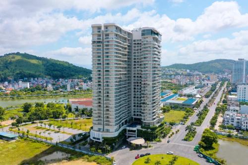 Bai Chay Apartamento | Bay View Halong Homestay Panoramic Bay View Luxury Apartment