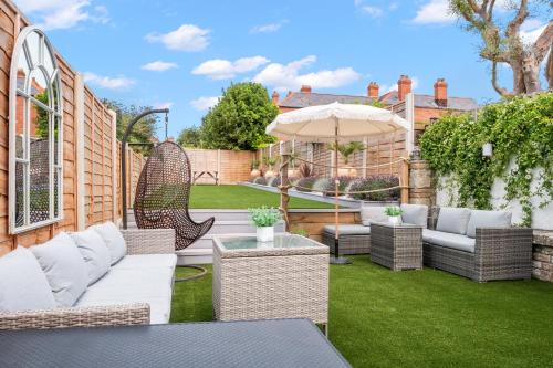 Weymouth Casa | Bay View Luxury Stays - Iris Harbour Cottage