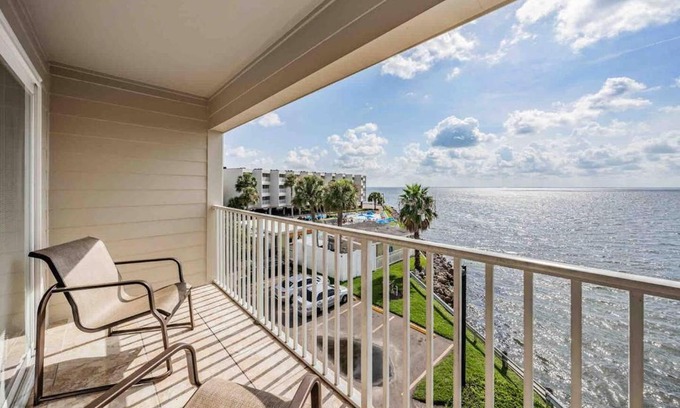 Rocky Point Casa | Bay View Pool, Minutes to Airport & Downtown