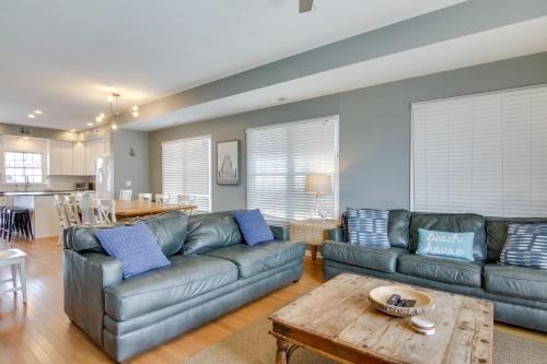 Bethany Beach Casa | Bay-View Retreat with 5 Balconies in Bethany Beach!