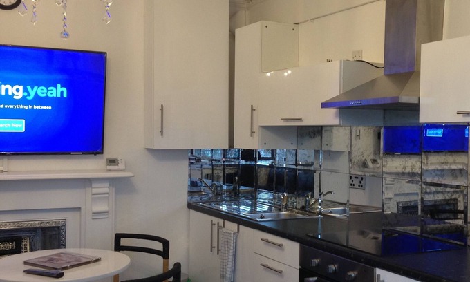 Butetown Apartamento | Bayapart Small One Bedroom Apartment