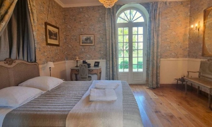 Conde-sur-Seulles Casa | -33% de promoción: la suite d'Artagnan, lujosa, elegante y con encanto: 160 m², 3 dormitorios, 2 baños,