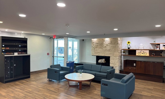 Dayton Hotel | Baymont By Wyndham Dayton North