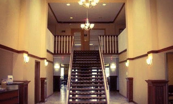 Greenfield Hotel | Baymont by Wyndham Greenfield