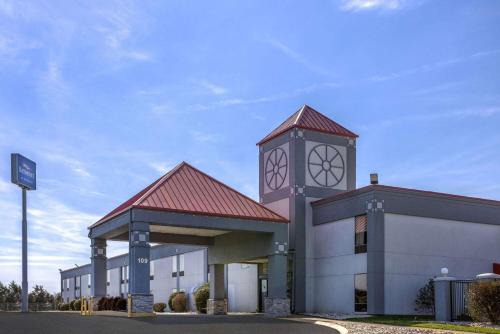 La Vergne Hotel | Baymont by Wyndham La Vergne Nashville I-24 East