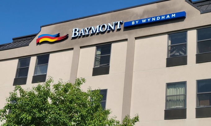 Thornton Hotel | Baymont by Wyndham Thornton