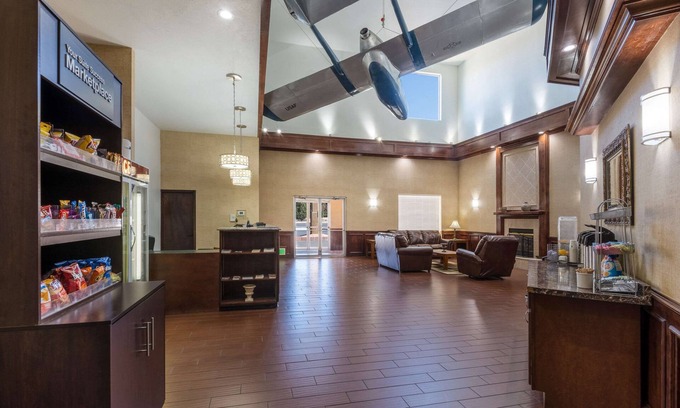 Briargate Hotel | Baymont by Wyndham Colorado Springs