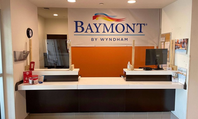 Williston Hotel | Baymont by Wyndham Williston