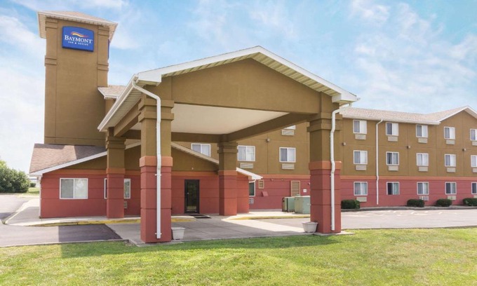 Huber Heights Hotel | Baymont Inn & Suites by Wyndham Huber Heights Dayton Northeast