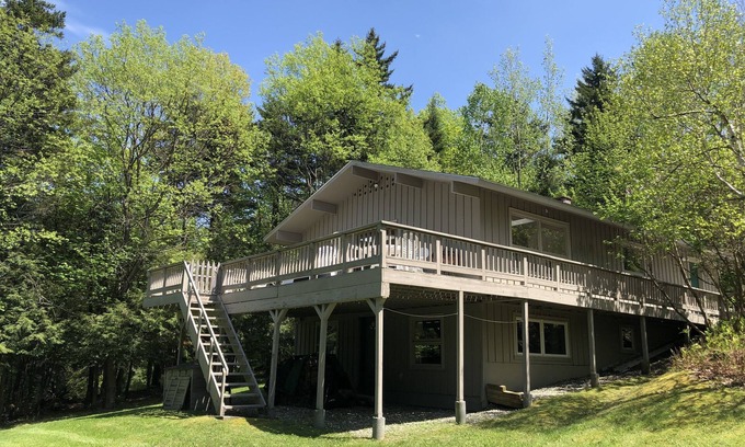 Warren Chalet De Esquí | Bayou Chalet – Your Perfect Getaway Near Sugarbush Resort