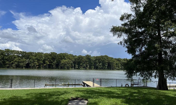 Bayou Vista Casa | Bayou front home in Morgan City (Chez Plaisance)