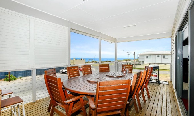 Aldinga Beach Casa | Bayside - Aldinga Beach - C21 SouthCoast Holidays