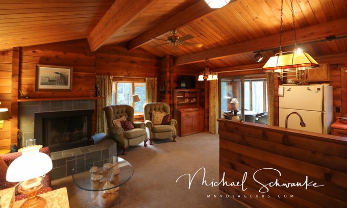 Crane Lake Cabina | Bayside Cedar Cabin & Bunkhouse