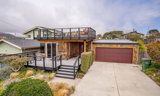 Baywood Park Casa | Bayside Gem at Elfin Forest, Tranquil Los Osos home with Rooftop Deck