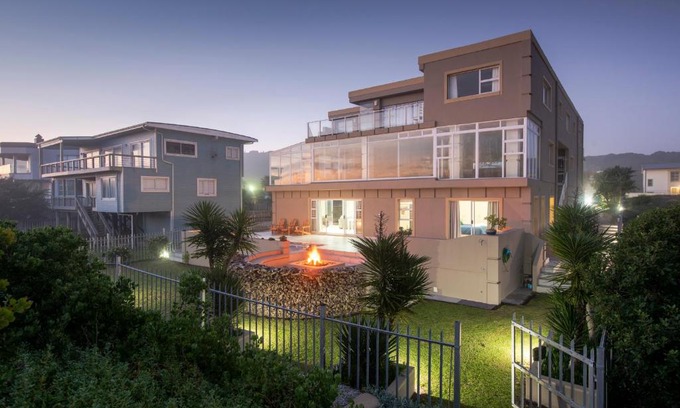 Myoli Beach Apartamento | Bayside Views