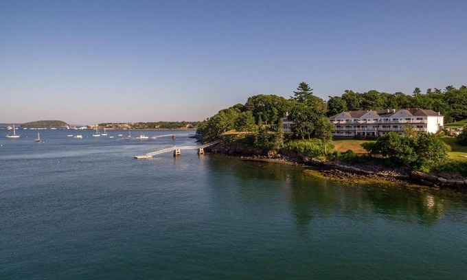 Bar Harbor Hotel | Bayview Hotel