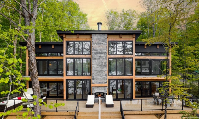 Muskoka Lakes Cabaña | Bayview - Lake Rosseau Luxury Cottage