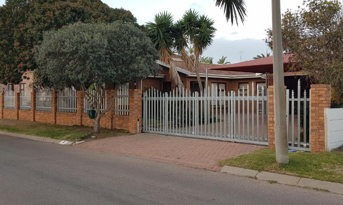 Hartenbos Apartamento | Bayview Selfcatering Apartment