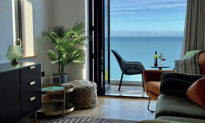 Carbis Bay Cabaña | Bayvista