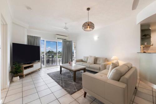 Cullen Bay Apartamento | Baywatch Escape - Beachside Living near Darwin CBD