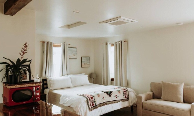 Baywood Park Casa | Baywood Cottage #2 | Walk to Bay | Dog Friendly