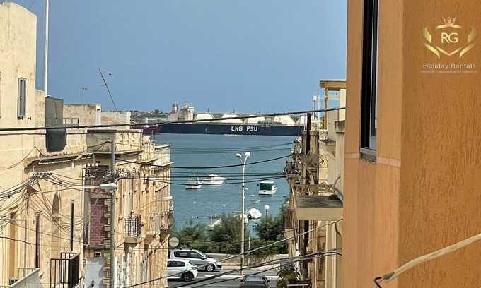 Birzebbuga Apartamento | BBG2296 - Two bedroom apartment with side seaviews