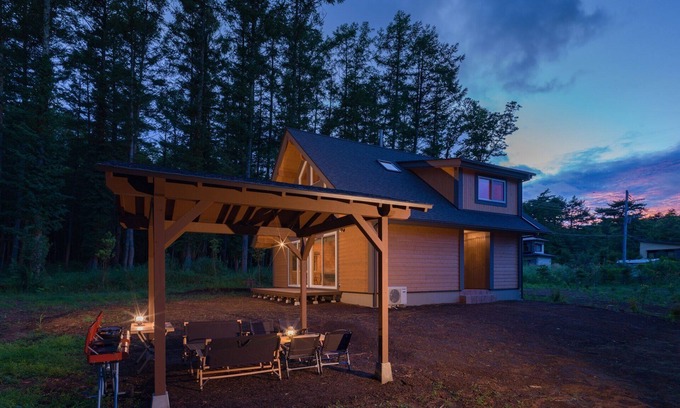 Yamanakako Casa | BBQ is possible in nature lamp Yamanaka Newly /Minamitsurugun Yamanashi