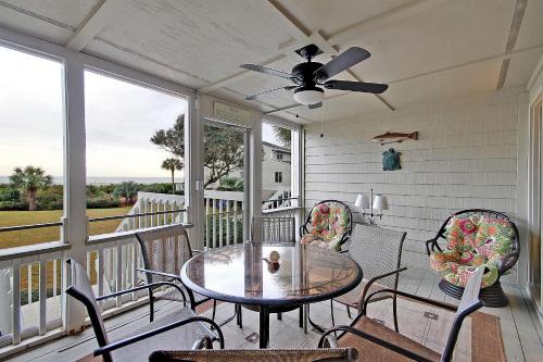 Isle of Palms Casa | BC23: 23 Beach Club Villa