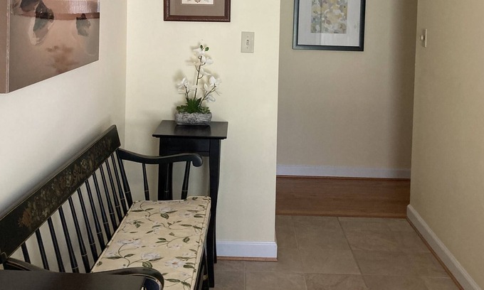 Glastonbury Casa | Be at home! Ideal for couples or a small family, close to many activities.