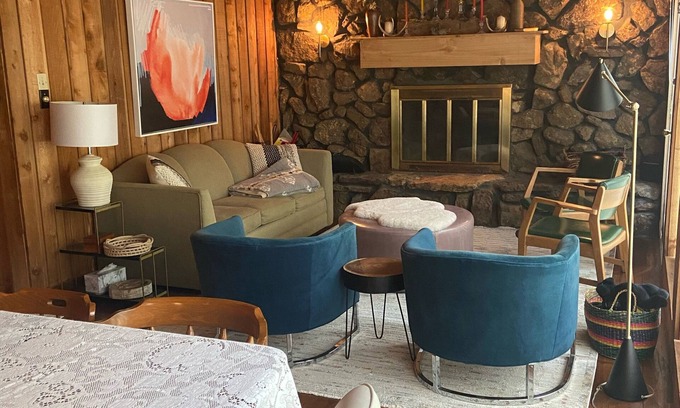 Drasco Cabina | Be cozy and enjoy nature at "Cedar Pines Cabin!"