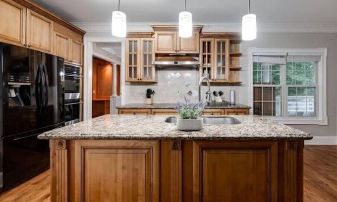Lawrenceville Casa | Be My Guest