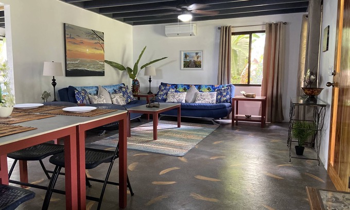 Langostino Casa | Beachfront Home, Pilon de Pavones!