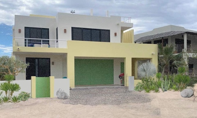 La Ventana Casa | Beach Across Street Softest Sand in LaVentana South Beach Quiet/Spacious 1BR/1BA