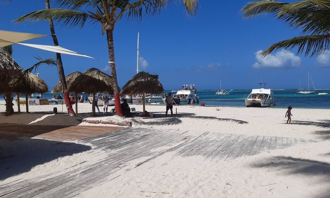Playa Bibijagua Apartamento | PLAYA BAVARO APARTAMENTO A 3 MIN. ANDANDO WIFI GRATIS