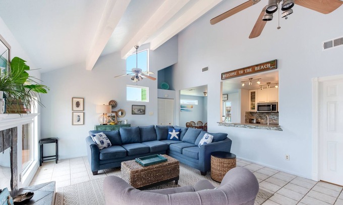 Port Aransas Casa | Beach Blessing Lcv31 3 Bedroom Home by Redawning