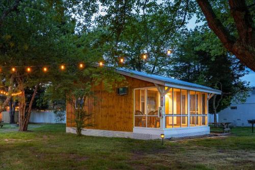 West Ocean City Otro | Beach Bum West-O Cabins