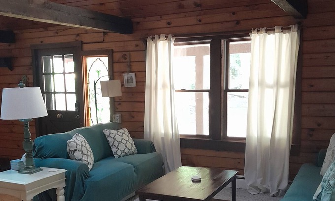 Belmar Casa | Beach Cabin With Pool- Only 4 Miles From The Beach
