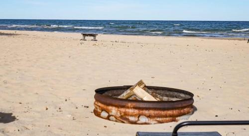 Oscoda Casa | Beach Club of Oscoda - The Lakeshore Cottage