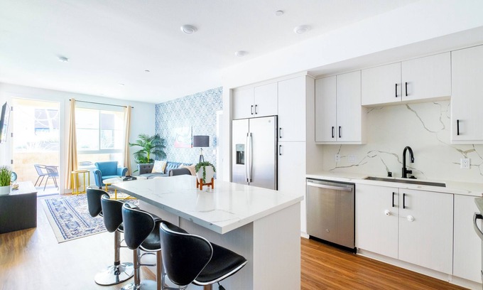 Carlsbad Village Condominio | Beach Condo 234CB