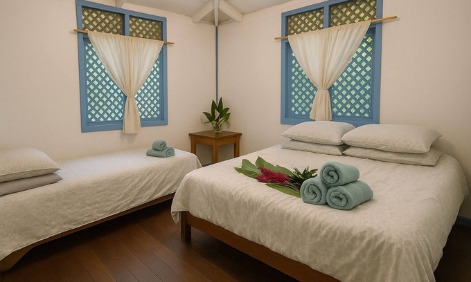 Punta Uva Cabina | Beach Jungle 2-bedroom Cabin