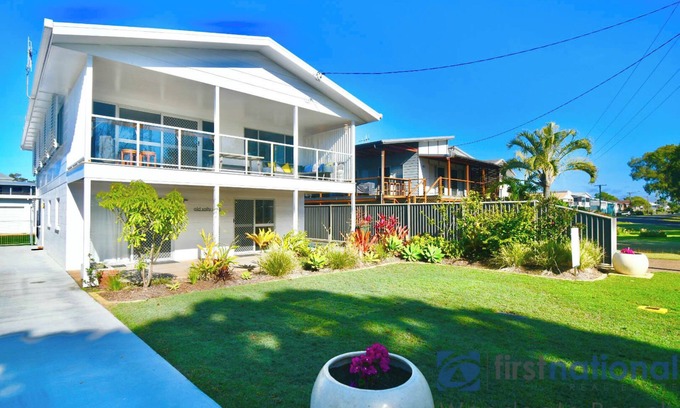 Woodgate Casa | Beach Escape - 5 The Esplanade