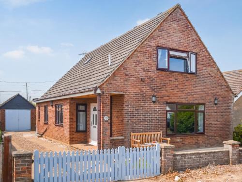 Bacton Casa | Beach Escape