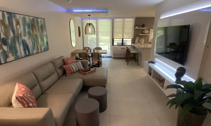 Zarzal Apartamento | Encantador y verdaderamente condominio frente a la playa, listo para la temporada de alquiler