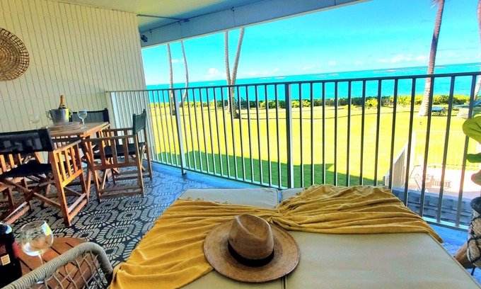 Punaluu Condominio | Beach Front Condo w/ Beautiful Sunrises on Private Sandy Beach + Turtles + Perfect Snorkel Spot