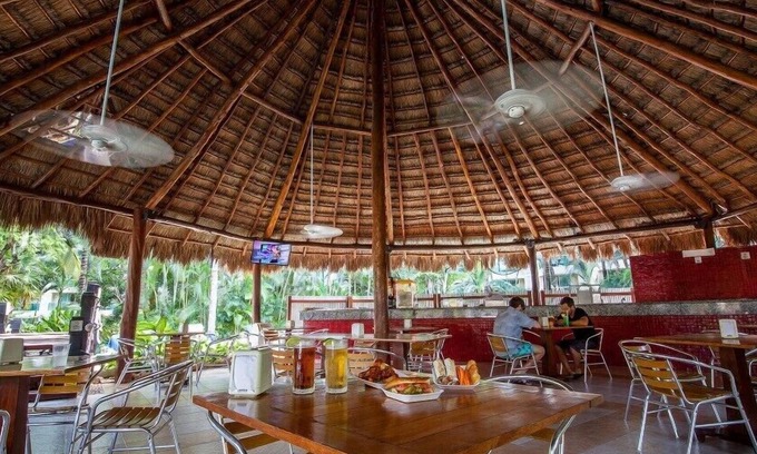 Cozumel Casa | Beach-front Studio in Cozumel Ideal for Weekend Getaway