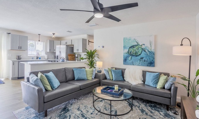 Dunedin Condominio | No Cleaning Fee Honeymoon Isle Free Beach Pass King Beds Free Parking